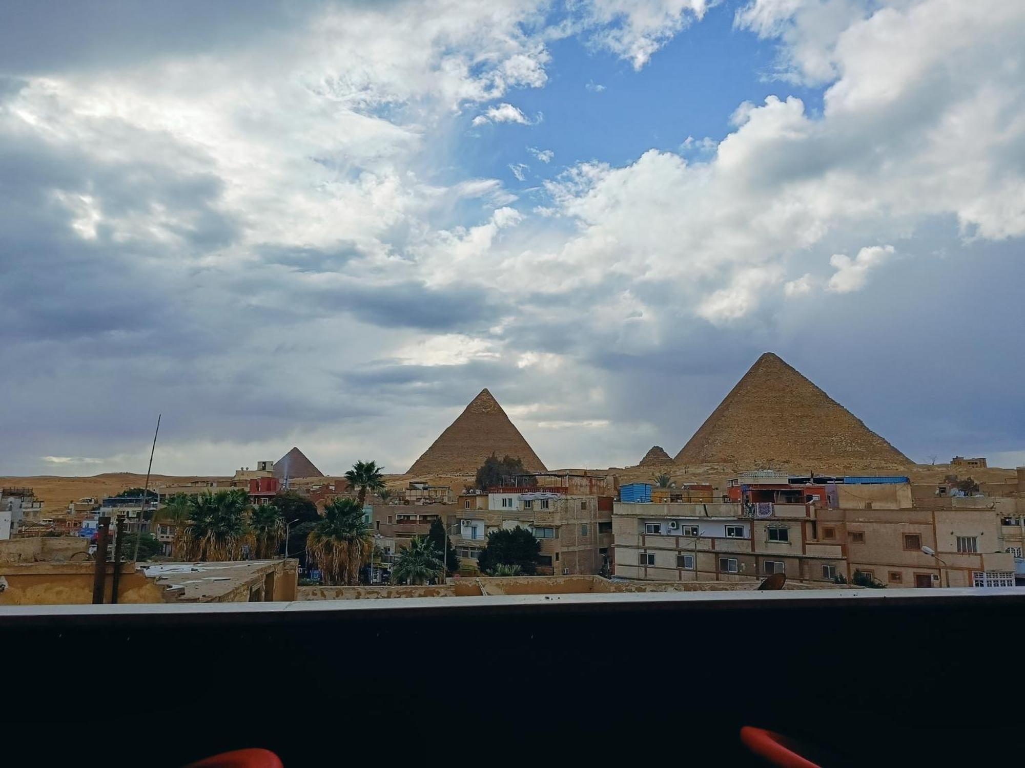 Magic Golden Pyramids View Ξενοδοχείο Kafret el-Gabal Εξωτερικό φωτογραφία